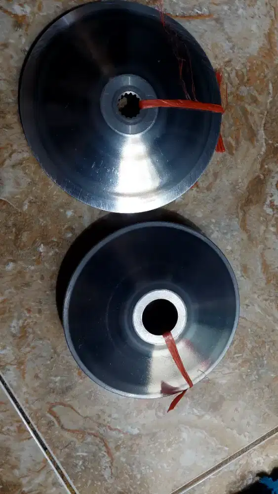 Pulley + Rumah Roller Aerox