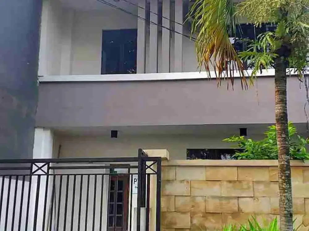 dijual rumah di Babatan pratama Wiyung Surabaya barat