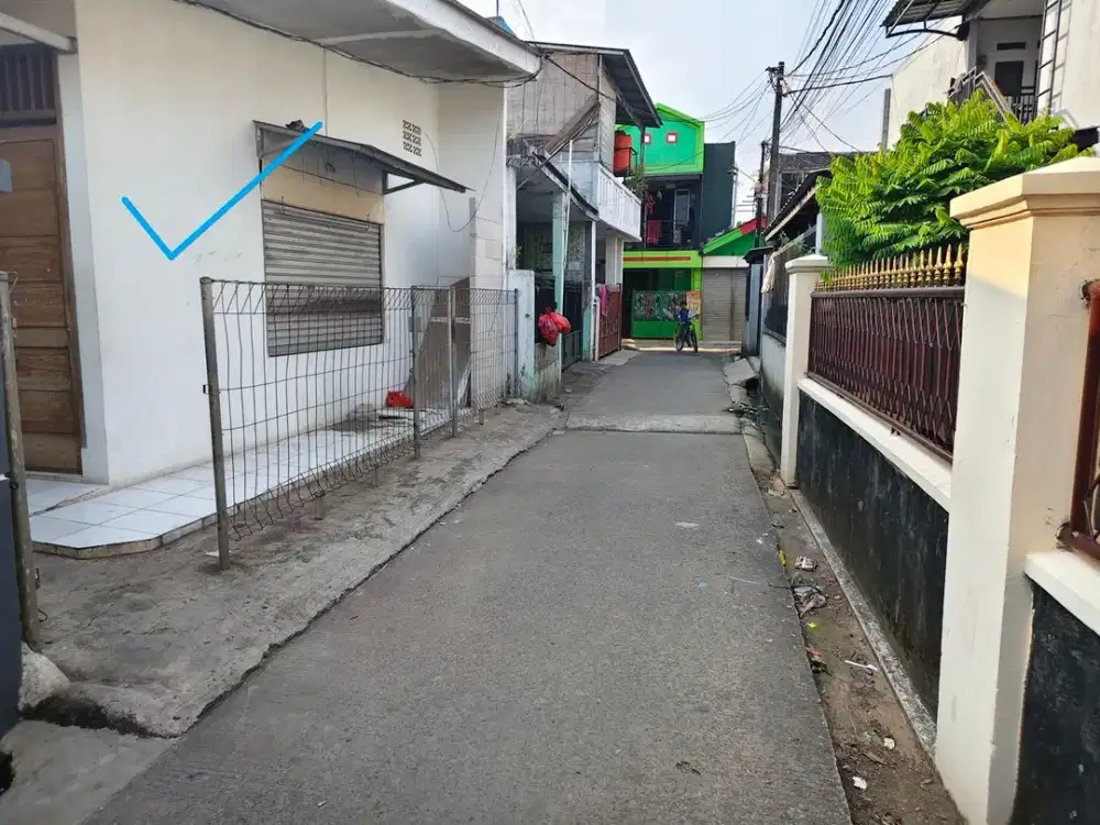 Kontrakan Kranggan: 5 Pintu, LT 116 m2, Jalan 1 Mobil, Jual Cepat Murah