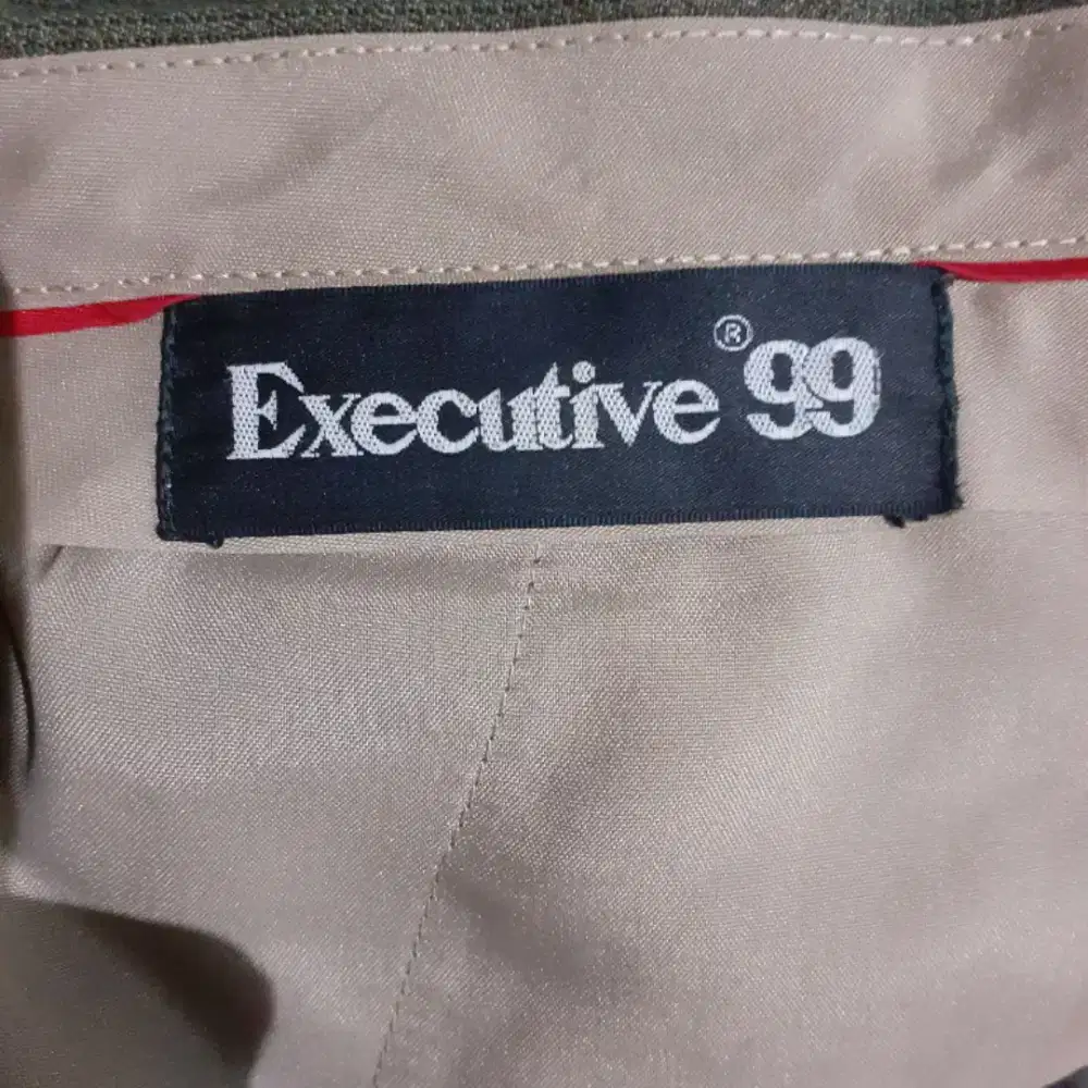 Celana kain Executive 99 dan lainnya