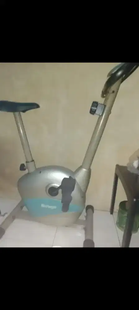 Di jual sepeda olahraga madih bisa nego