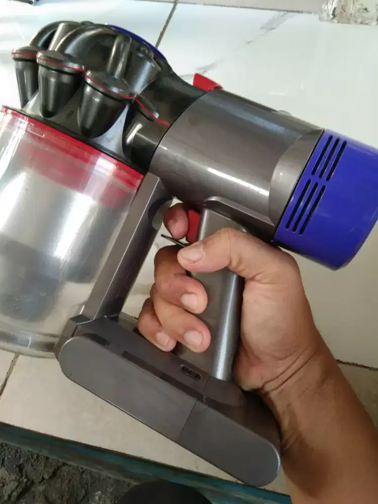 Vacuum Cleaner Dyson