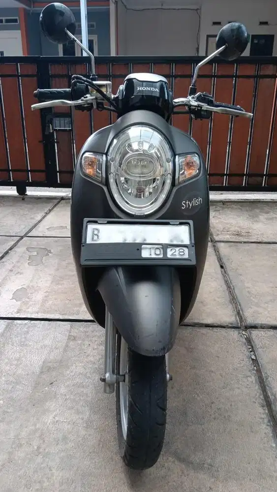 Jual motor bekas scoopy stylish tahun 2018