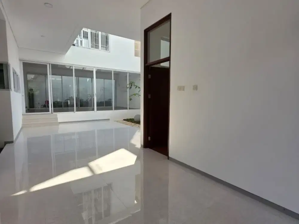 Disewakan Rumah Kompleks Puri Media Kembangan Jakarta Barat