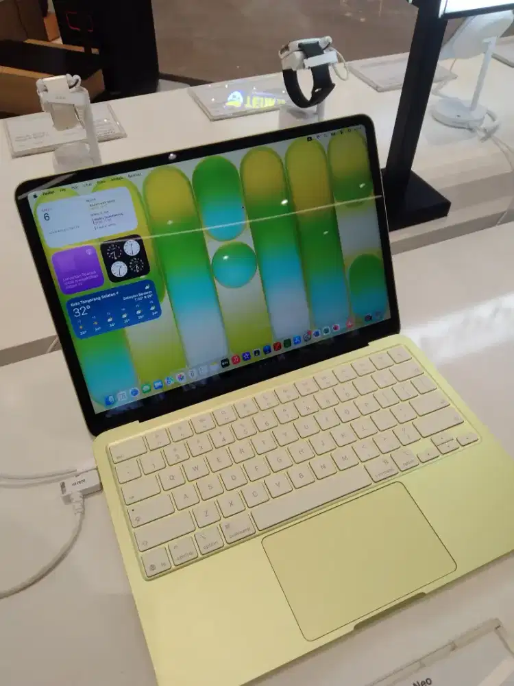 MACBOOK NEO 256GB cicilan tanpa kartu kredit