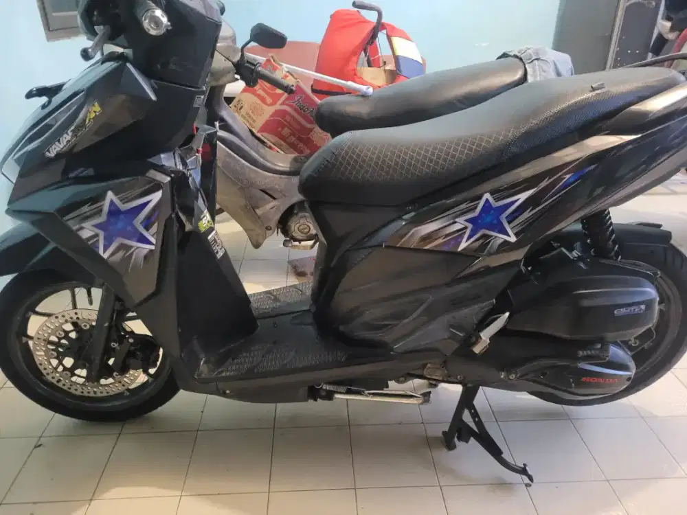 Vario led 125 old