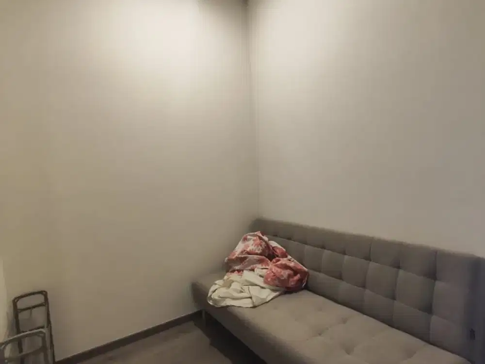 Disewakan Sudirman Suite Full Furnished Lantai Rendah