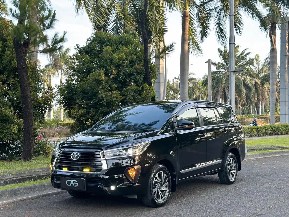 2021 TOYOTA INNOVA REBORN V 2.4 DIESEL AT MATIC