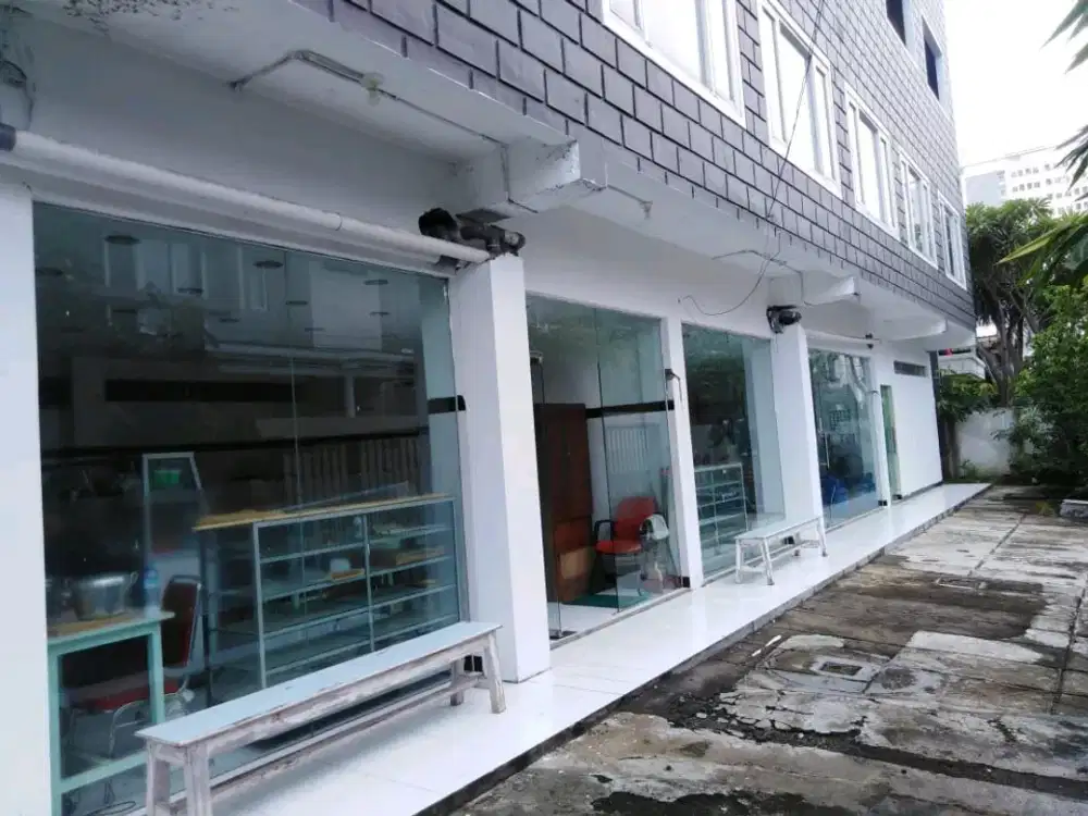 RON.A127 GEDUNG PERKANTORAN DI PUTAT INDAH TIMUR SURABAYA SIAP PAKAI