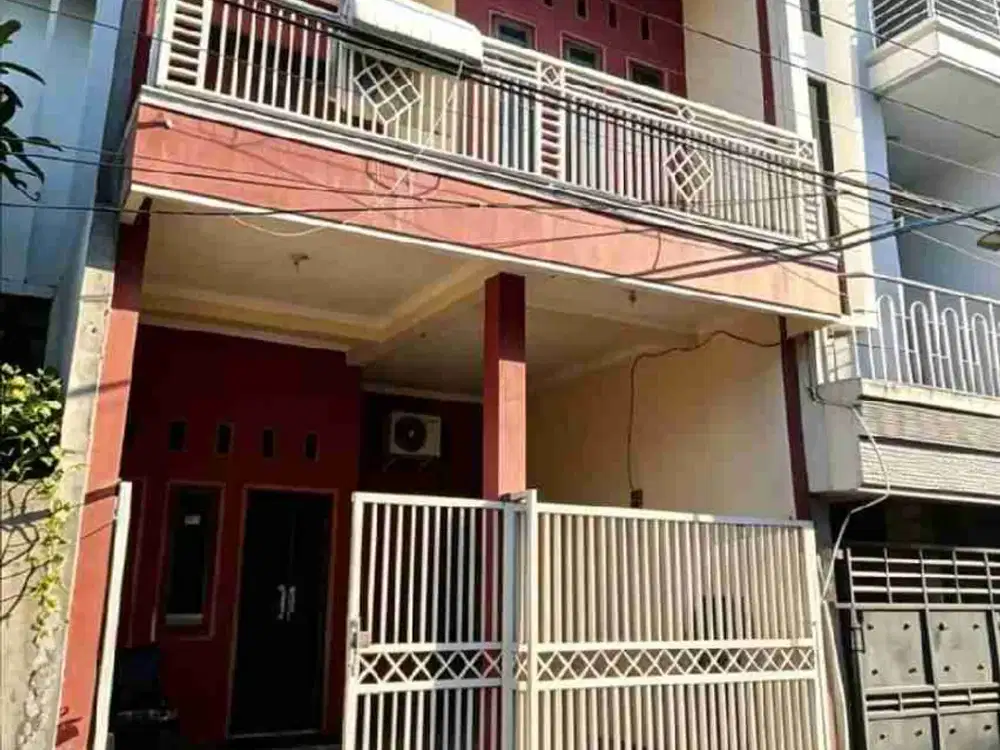 Rumah Murah 2 Lantai siap Huni di Perum Wisma Tropodo, Waru, Sda