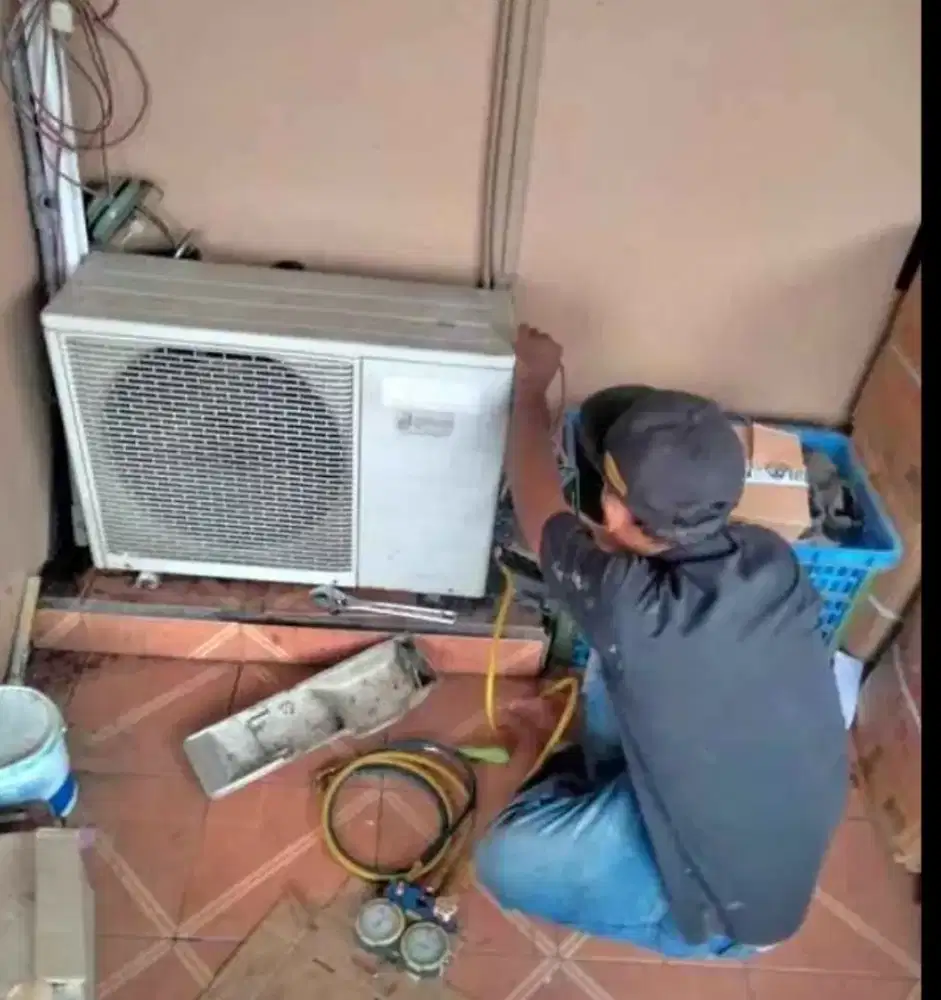 Cuci Ac, Servis Ac, bongkar /Pasang Ac, dll