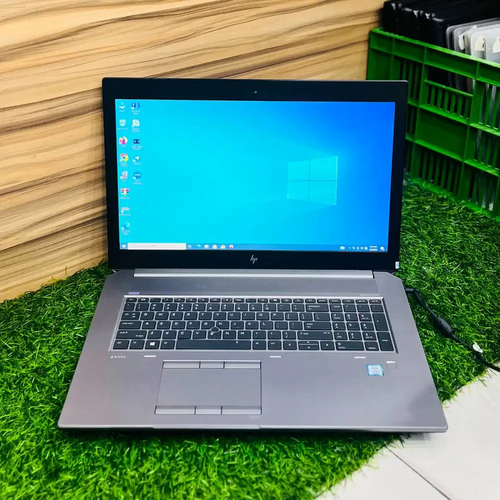 HP ZBOOK 17 G5 core i5 Gen 8 Ram8/Ssd256 GB DUAL VGA 17 inch *RDC