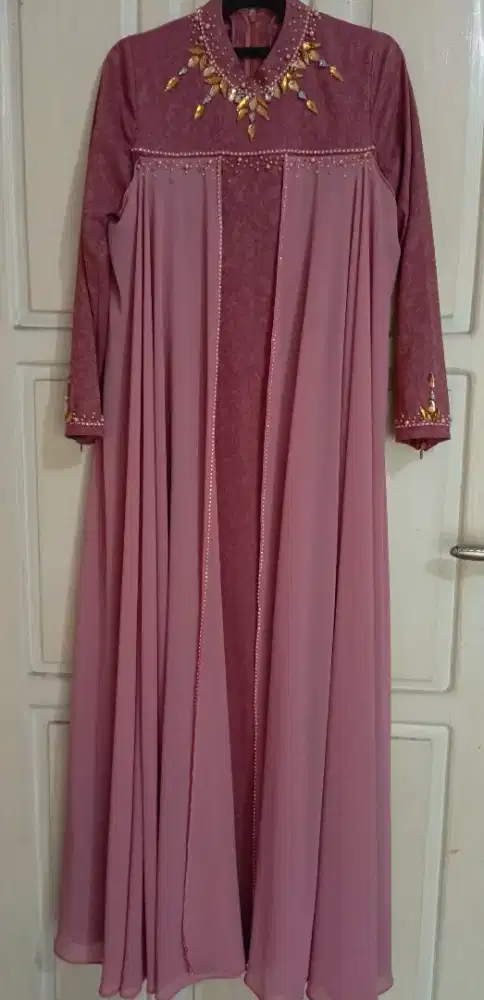 Preloved dress by nuo lambra