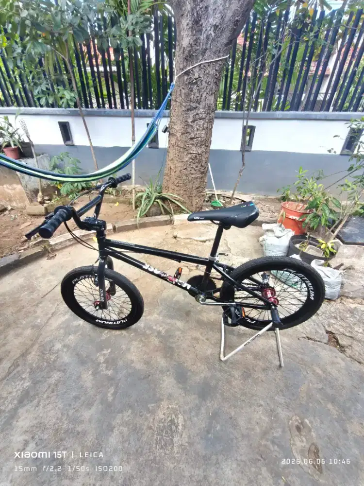 Sepeda bmx mongoose frame alloy