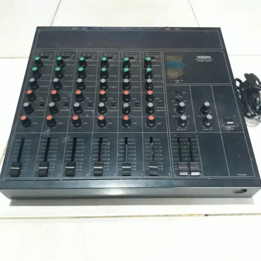 Yamaha mixer RM602 Japan