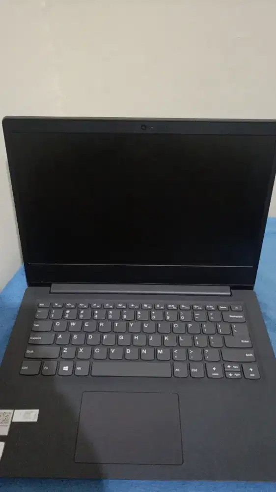 Lenovo V14-IKB (Model 81YA)