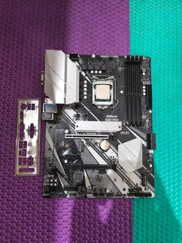 Mobo B365 Pro4 dan i3 8100 Gen8