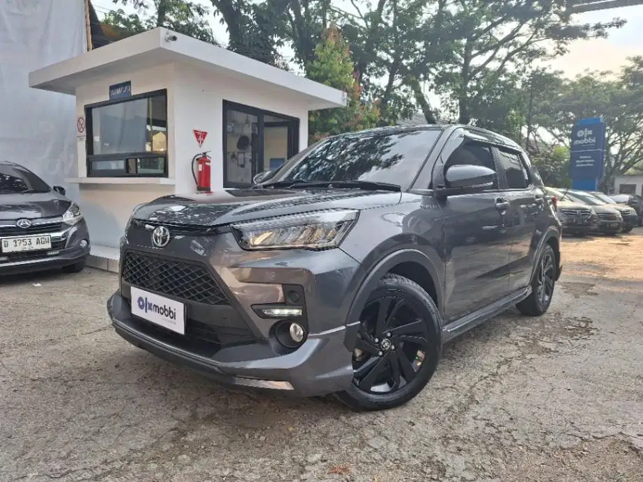 DP Murah Toyota Raize  1.0 T GR SPORT TSS One Tone Bensin-AT 2021