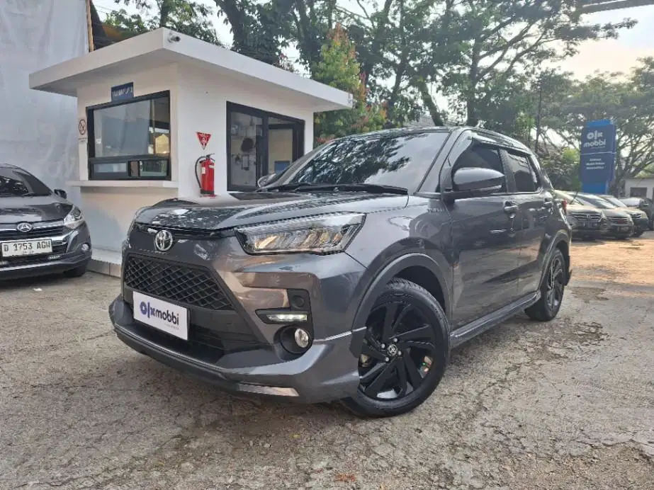 DP Murah Toyota Raize  1.0 T GR SPORT TSS One Tone Bensin-AT 2021