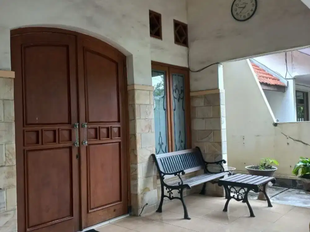 Rumah Medokan Asri Barat dekat UPN, MERR, Baruk, Gunung Anyar
