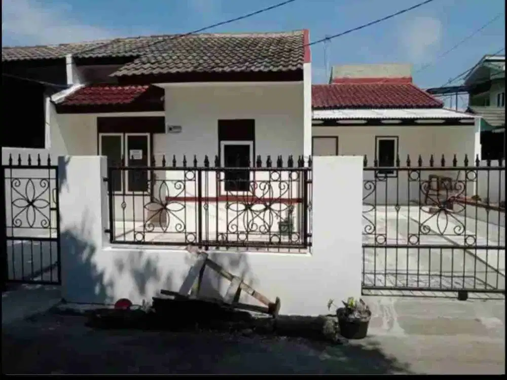 Dijual murah rumah siap huni baru selesai renovasi hanya 10 menit dari stasiun cilebut