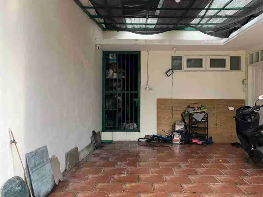 DIJUAL RUMAH MEWAH 2 LANTAI PULO GADUNG
