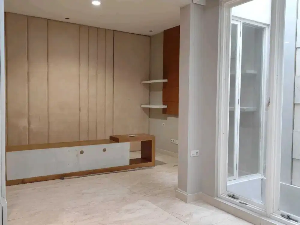 VIN.A472 Rumah Nyaman Citraland Puri Widya Kencana Surabaya Siap Huni