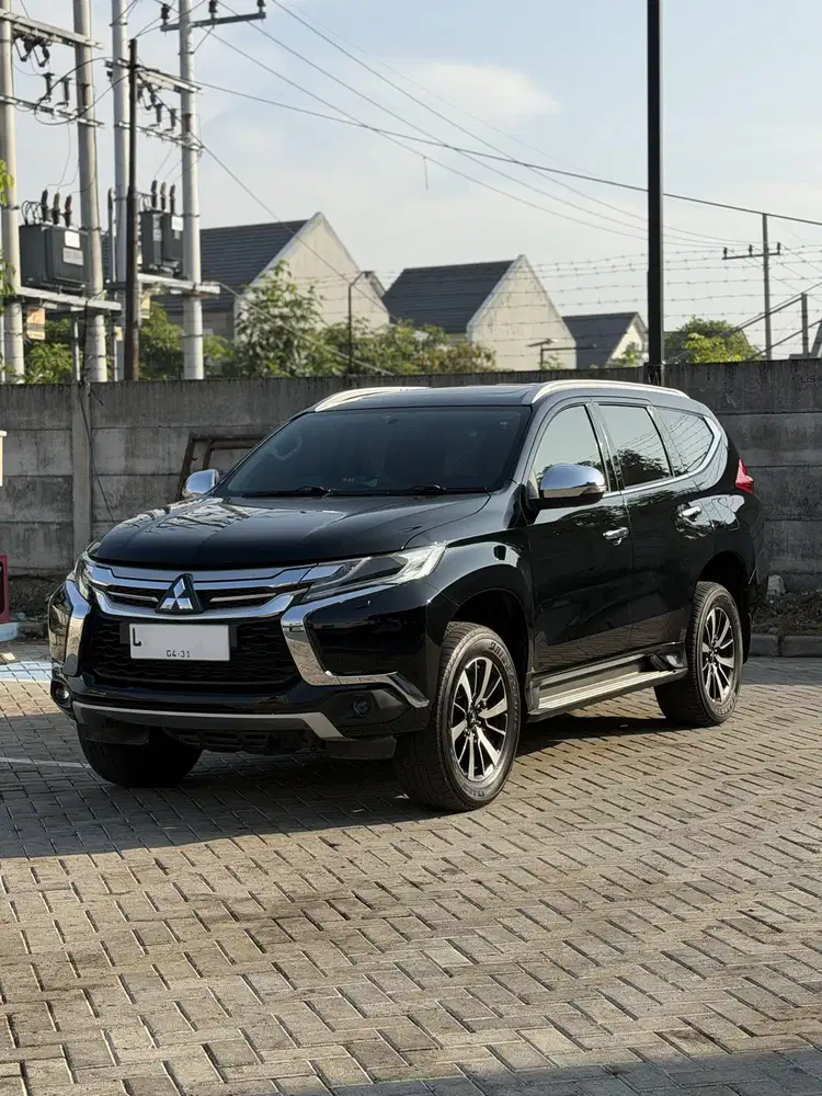 Mitsubishi Pajero Dakar 4x4 AT LOW KM Istimewa Barcode Ready