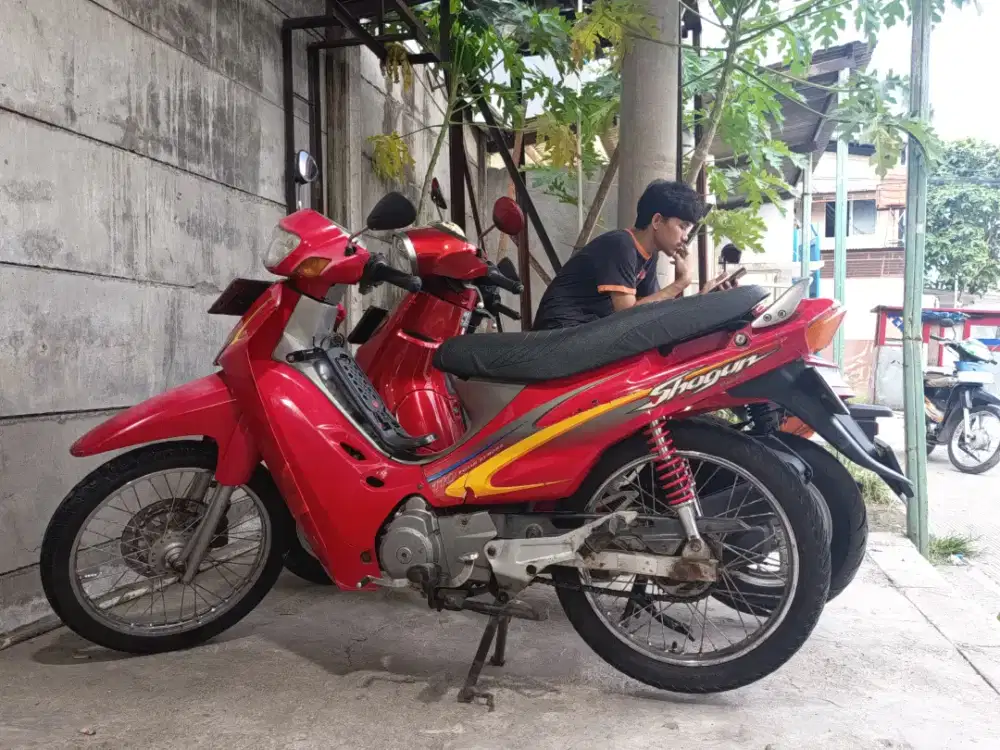 Suzuki Shogun 110 R