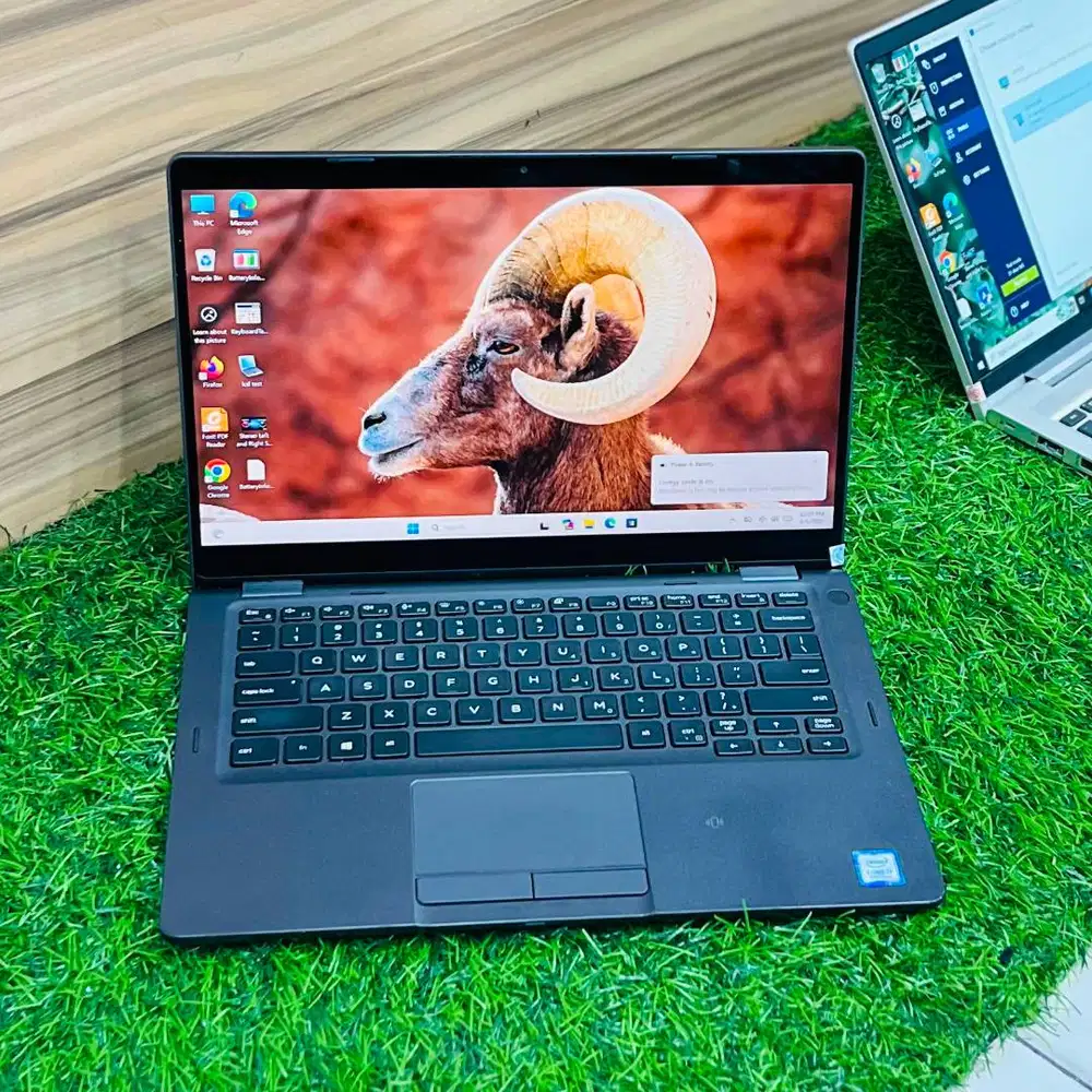 DELL Latitude 5300 2 in 1 Touchscreen i7 Gen8 Ram 16gb Ssd 256Gb *RDC