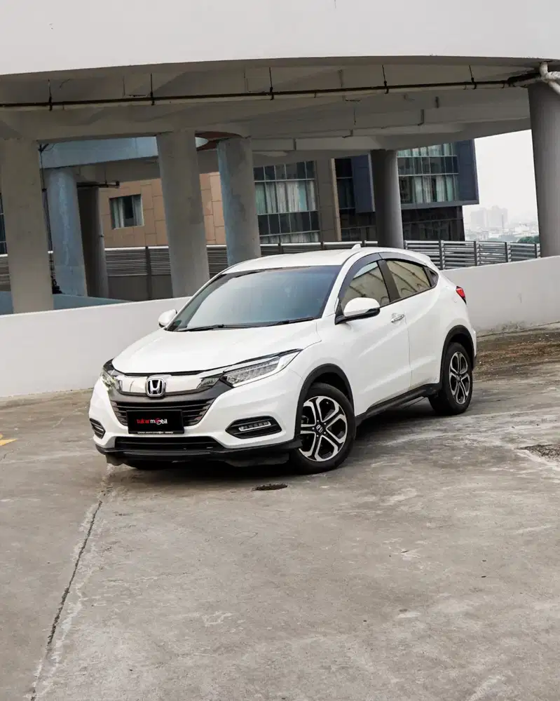 Honda HRV SE Matic 2020 Putih Ganjil