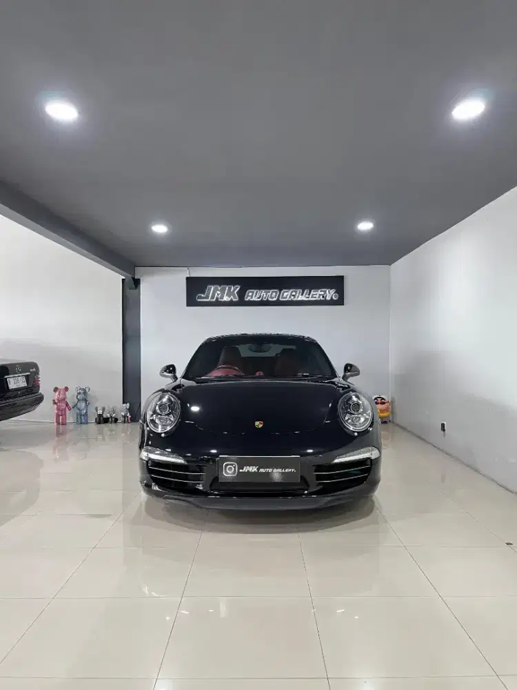 Porsche 911 Carrera S (TERMURAH)
