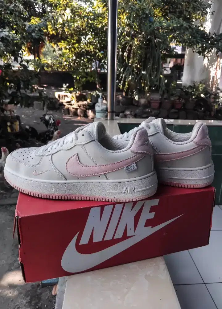 NIKE AF1 Pink (premium)
Sz 39