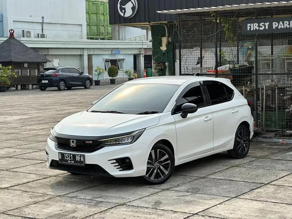 PALING LAKU !! DP 15jt CITY RS HATCHBACK AT CVT 2021 !! SIAPA CEPAT !!
