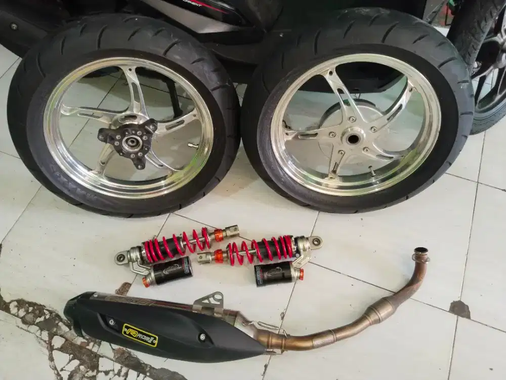 Aerox ,nmax.pcx.Acecoris knalpot. Shock. Velg ban