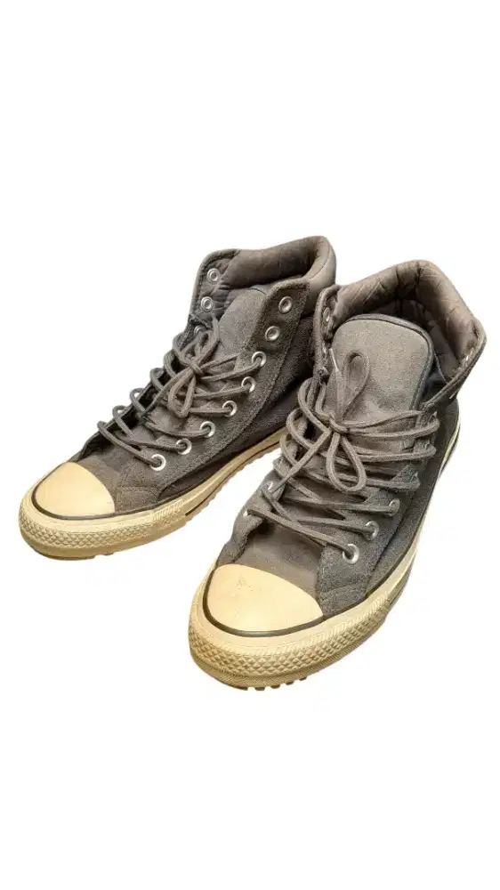 Sepatu Converse Boot