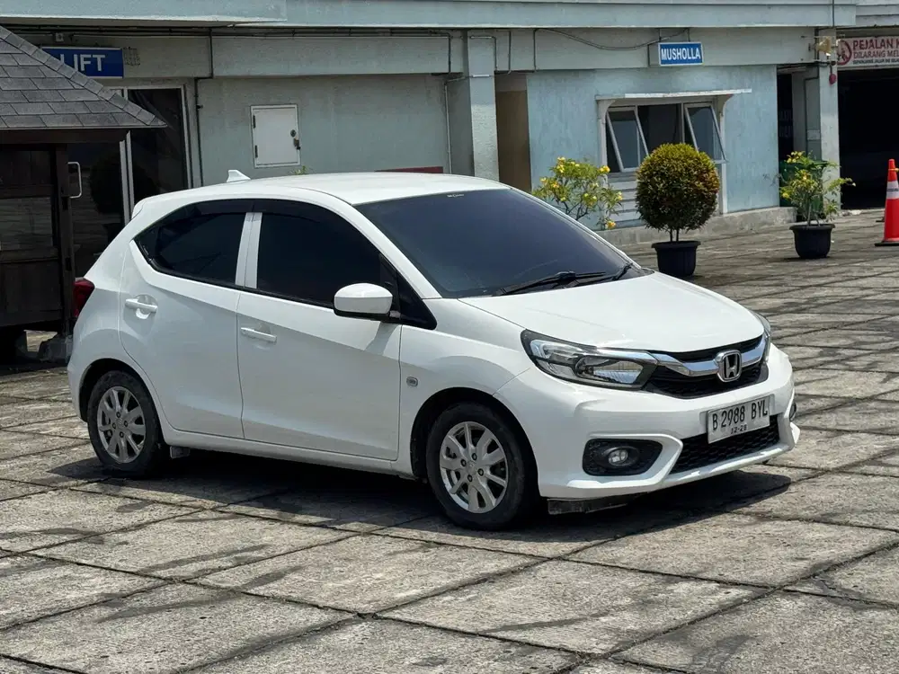 PALING MURAH !! DP 10jt BRIO E CVT MATIC 2018 !! SIAPA CEPAT AJA !!