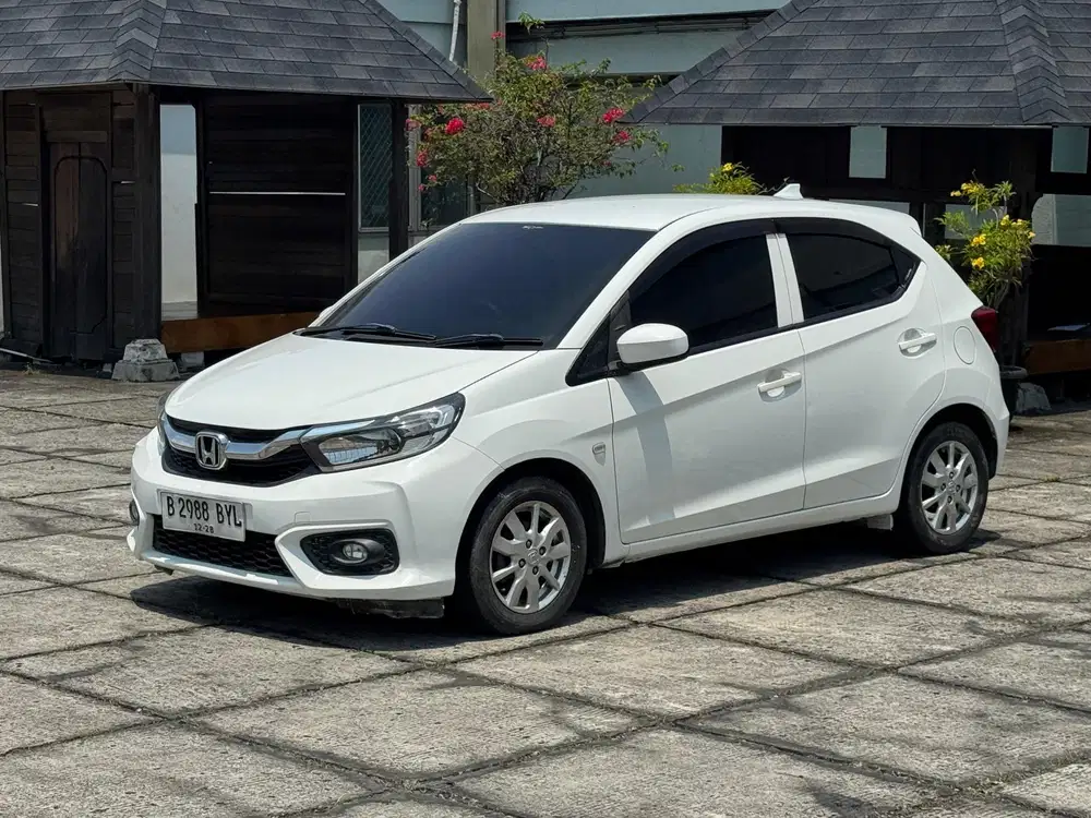 DP 10Jt !! PALING MURAH BRIO E CVT MATIC 2018 !!