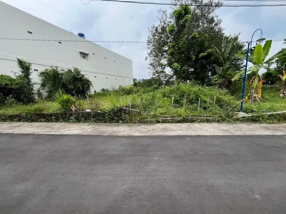 Dekat Raminten Jakal Tanah Jogja Murah di Jl. Pandanaran