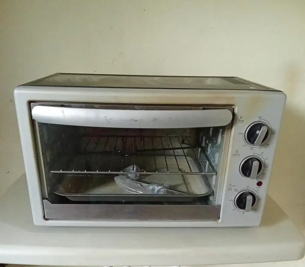 Oven Listrik Kirsbow
