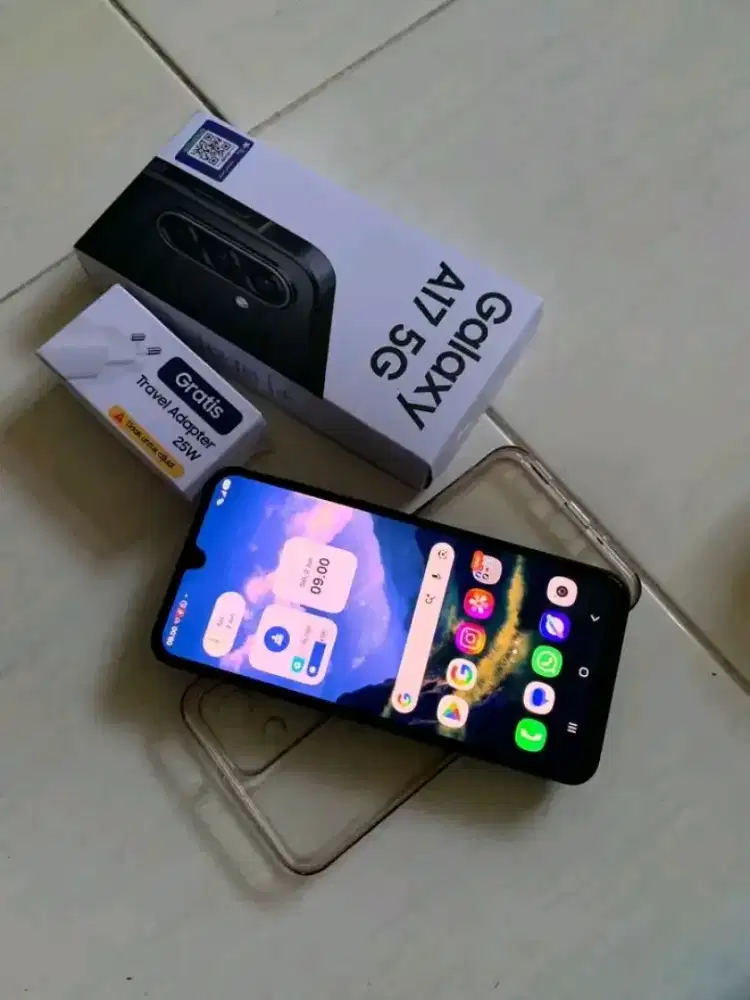 Samsung a17 5G 8/256