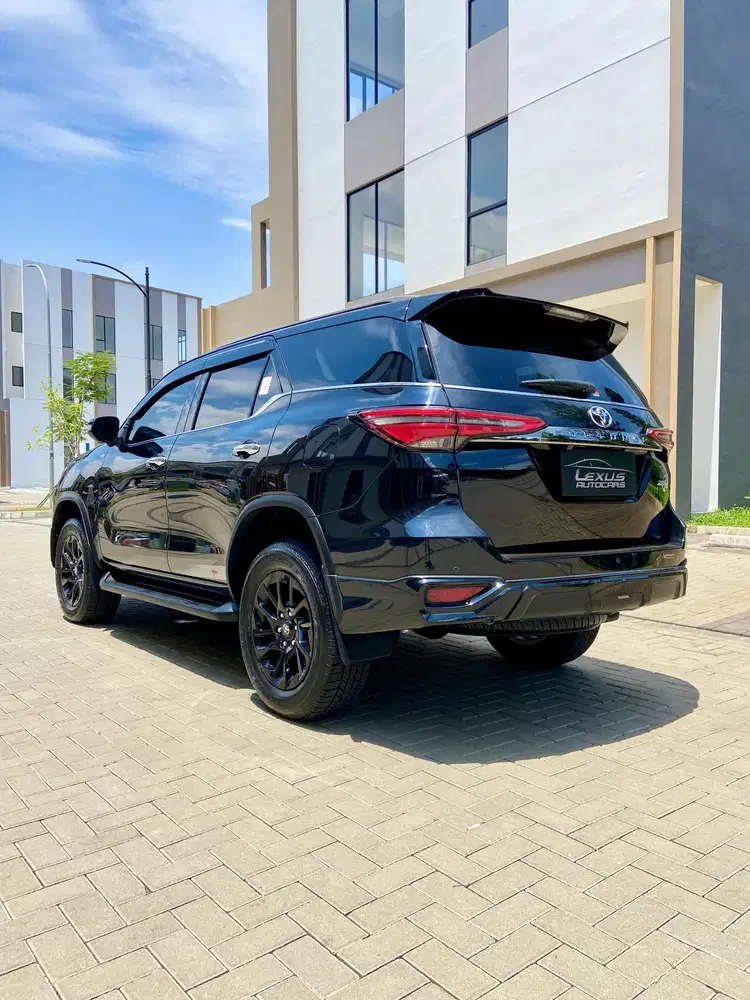 Toyota Fortuner GR 2.8 LOW ODO 57RB SERVICE RECORD, DP 55JT TERMURAH