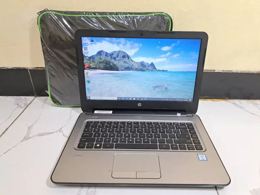 Laptop hp spek gahar core i7 ram 8 dual vga AMD radeon no minus