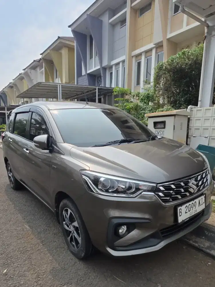 Suzuki Ertiga Hybrid Facelife AT 2022
