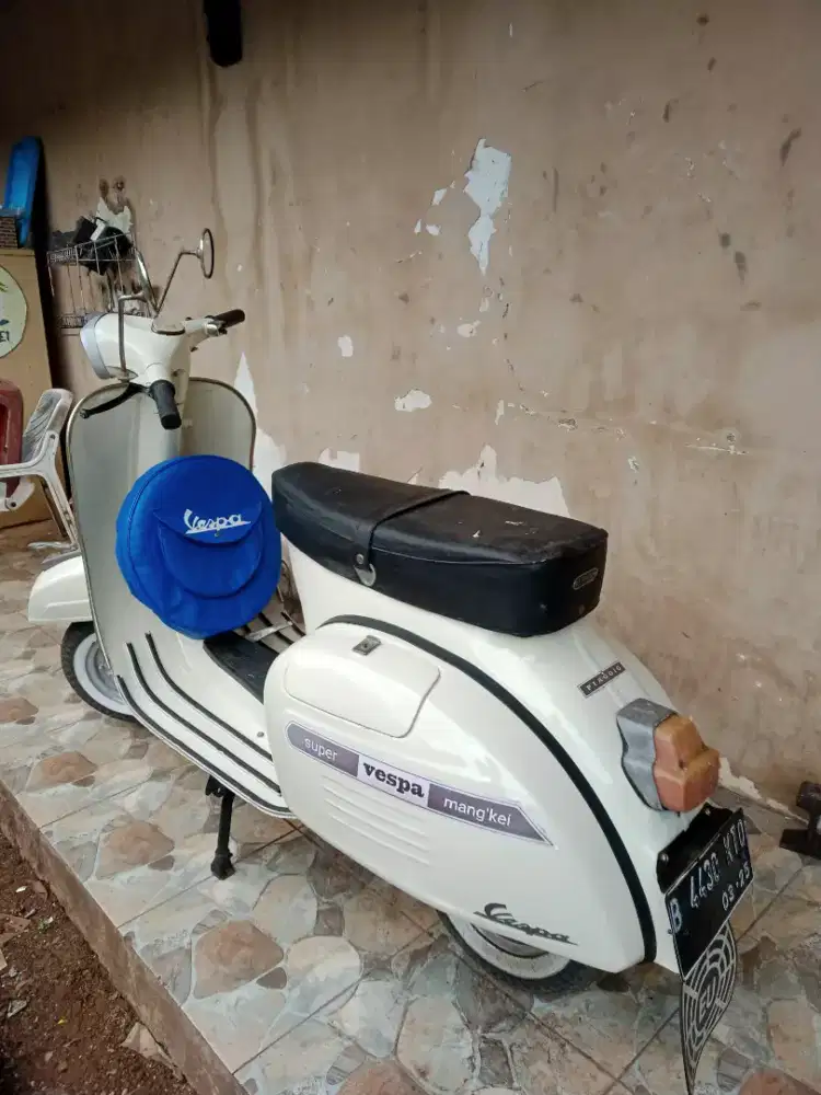 Vespa super 1979 as gede