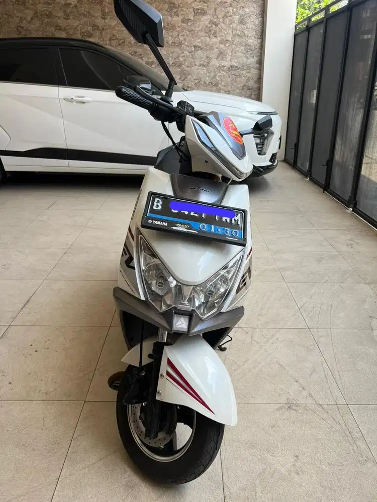 Motor listrik United Satturn 2025 Mulus