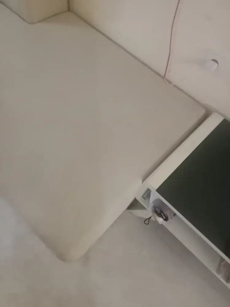 Di jual sofa buat selonjoran