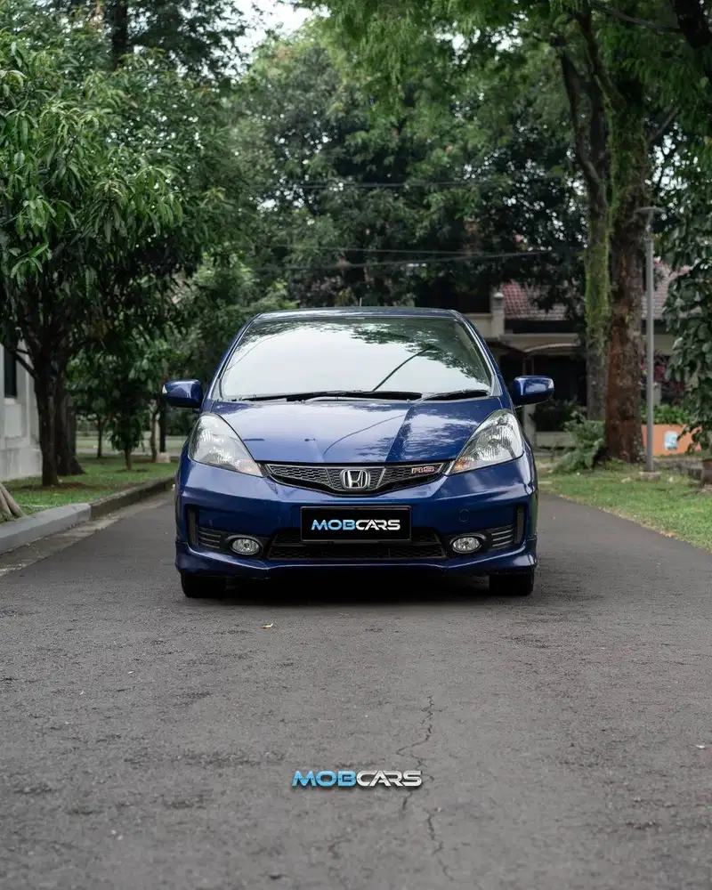 JAZZ 1.5 RS MT 2013 GARANSI MESIN DAN TRANMISI 1THN (KREDIT)