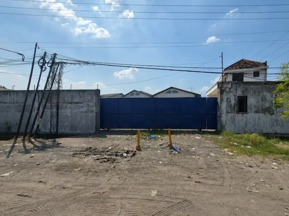 GUDANG RAYA BYPASS KRIAN_Siap Pakai, Pagar Keliling_Ada Ruang Kantor Hadap Selatan Air Sumur