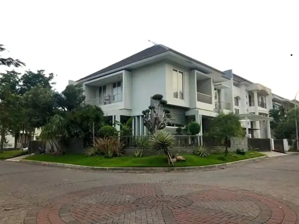Rumah Second Pakuwon City Hook Siap Huni